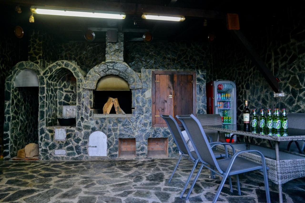 Râmnicu Vâlcea Casa Avram 빌라 외부 사진