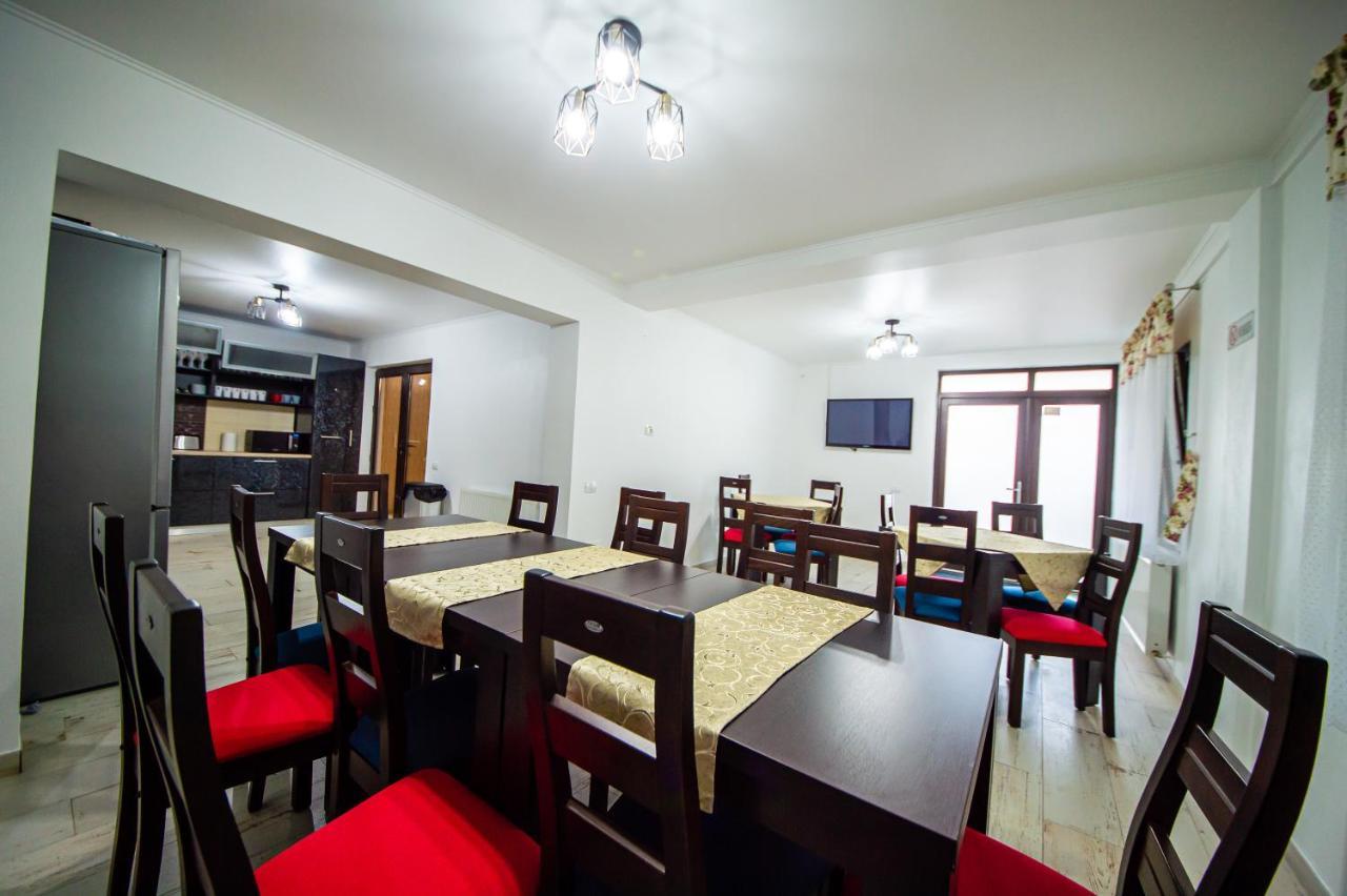 Râmnicu Vâlcea Casa Avram 빌라 외부 사진