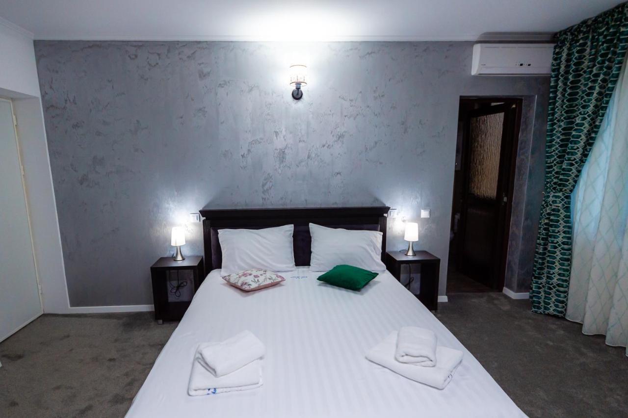 Râmnicu Vâlcea Casa Avram 빌라 외부 사진