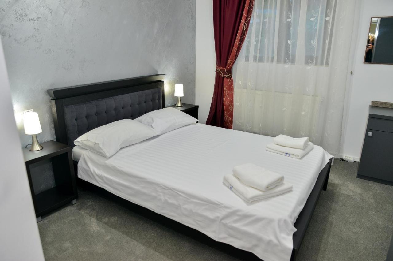 Râmnicu Vâlcea Casa Avram 빌라 외부 사진