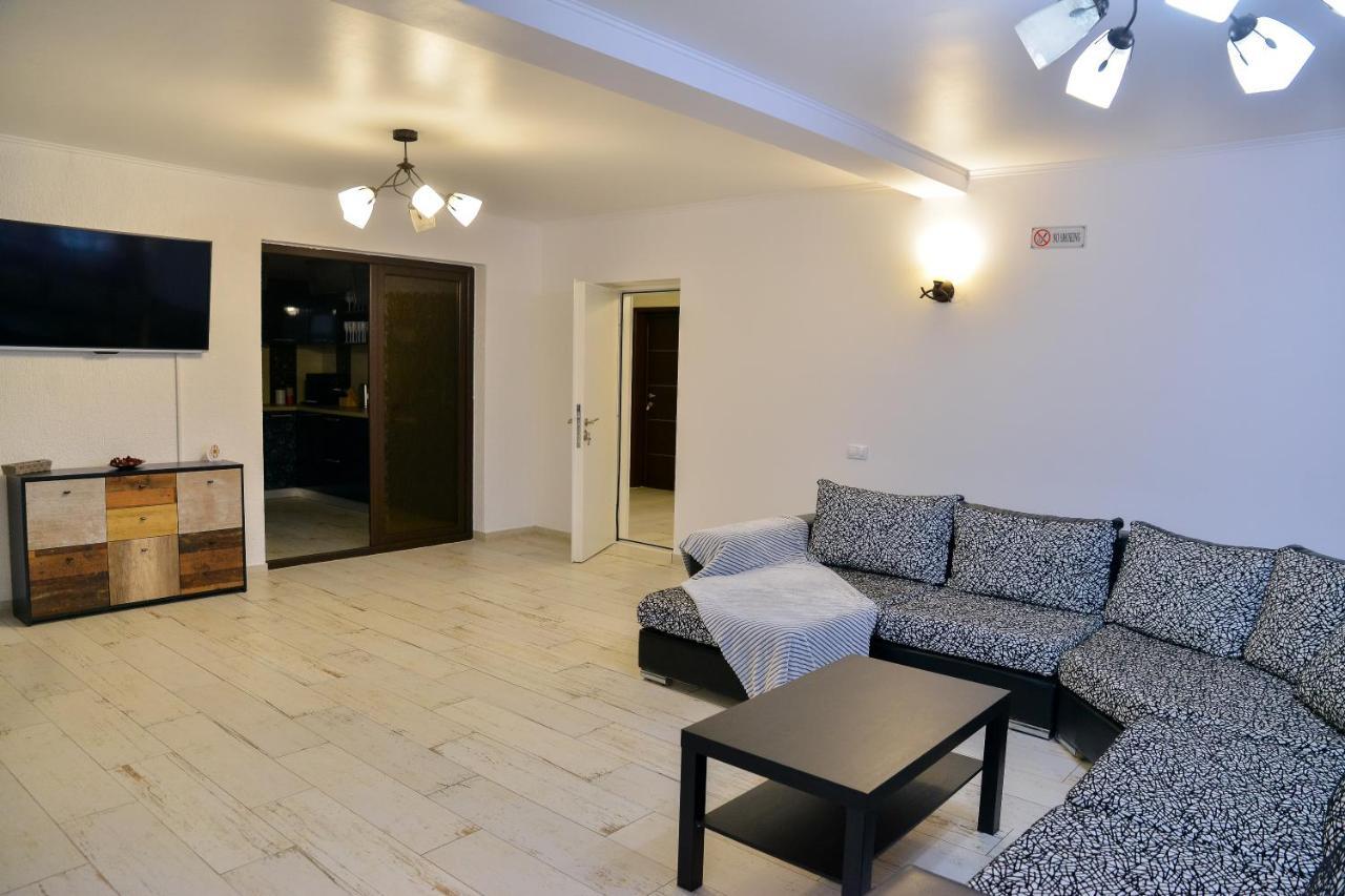 Râmnicu Vâlcea Casa Avram 빌라 외부 사진