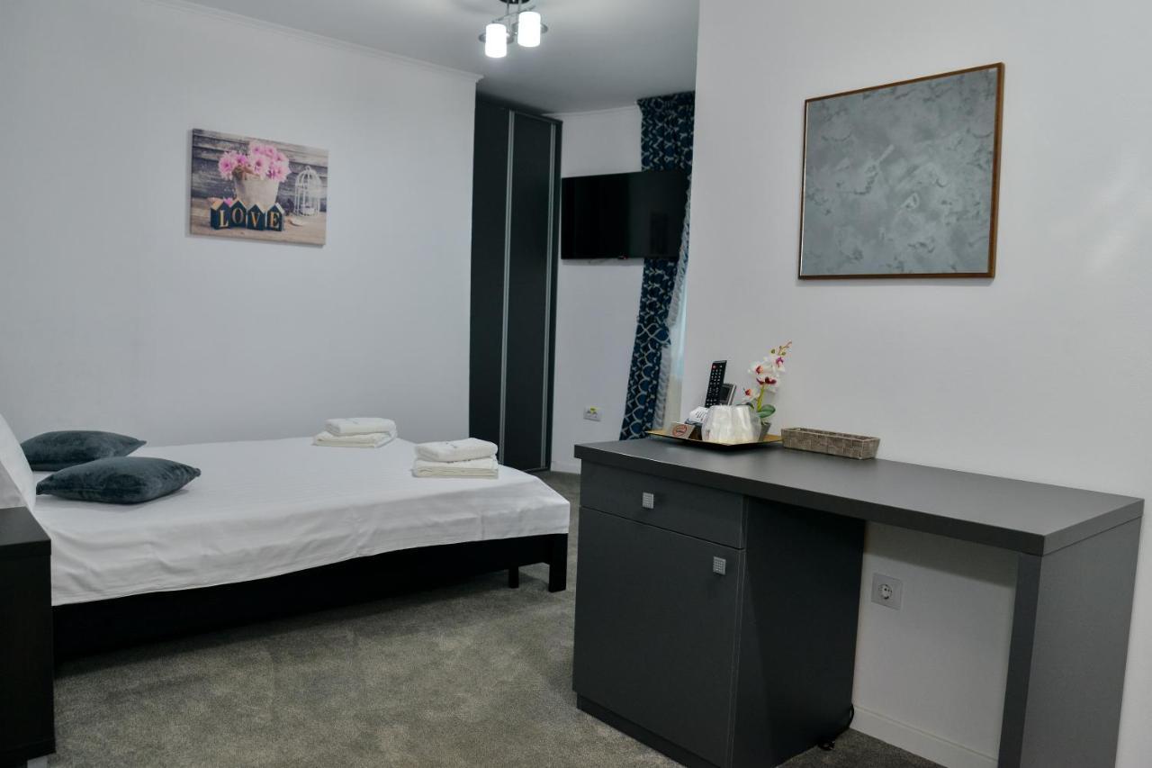 Râmnicu Vâlcea Casa Avram 빌라 외부 사진