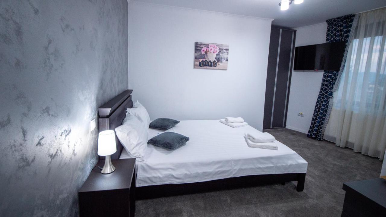 Râmnicu Vâlcea Casa Avram 빌라 외부 사진