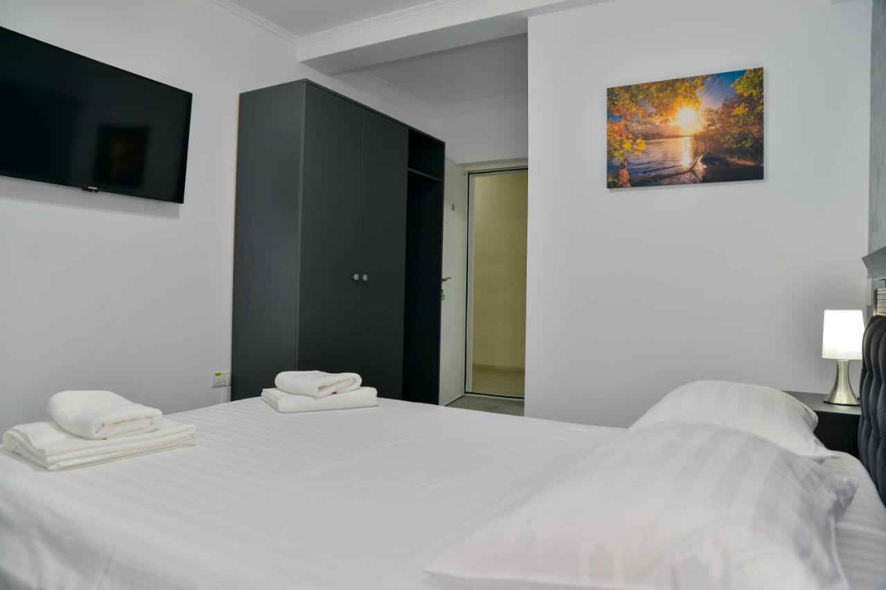 Râmnicu Vâlcea Casa Avram 빌라 외부 사진