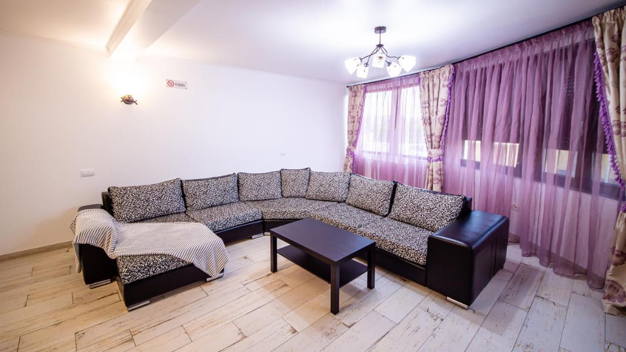 Râmnicu Vâlcea Casa Avram 빌라 외부 사진